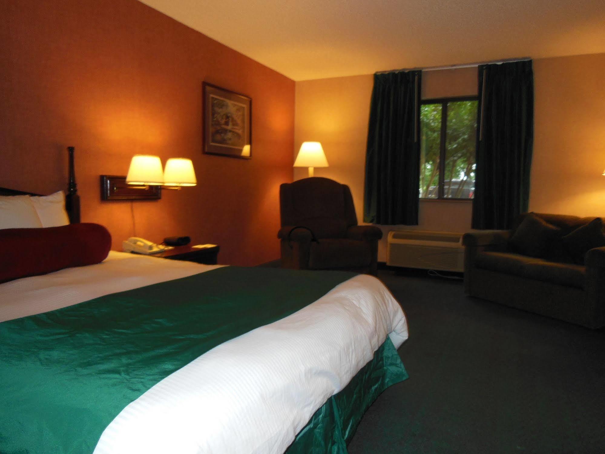 Guest Inn & Suites - Midtown Medical Center Литл-Рок Экстерьер фото