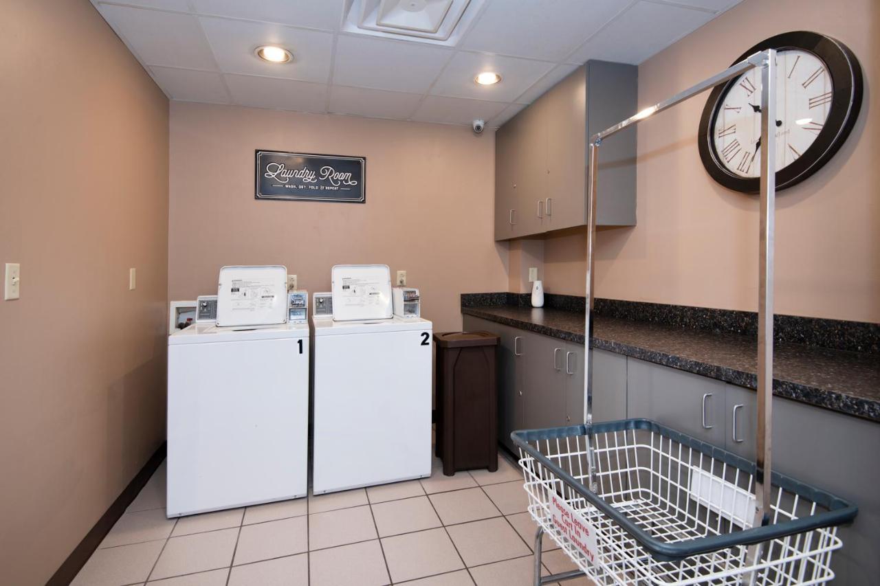 Guest Inn & Suites - Midtown Medical Center Литл-Рок Экстерьер фото